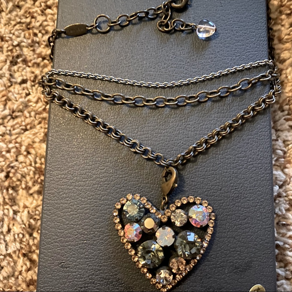 ✨SABIKA HEART PENDANT WITH NECKLACE✨